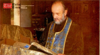 რა პასუხისმგებლობა აკისრია მედევითნეს ეკლესიისა და მრევლის წინაშე