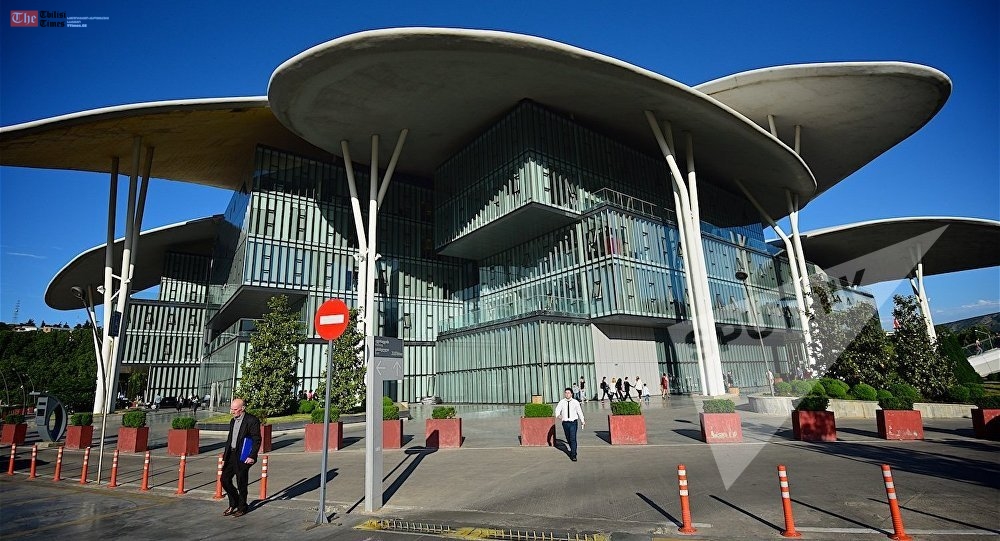 მოქალაქეებს საერთაშორისო სიმბარათის აღება იუსტიციის სახლშიც შეუძლიათ