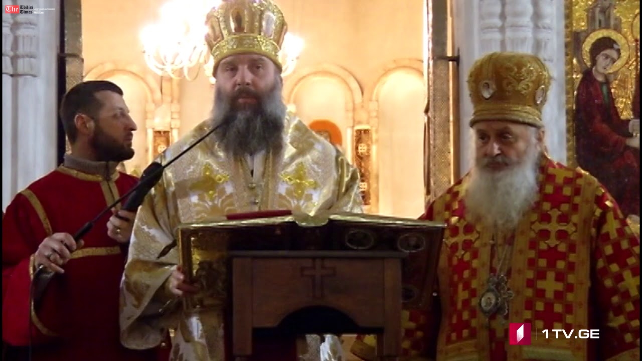 მეუფე შიომ მრევლს პატრიარქის ლოცვა-კურთხევა გადასცა