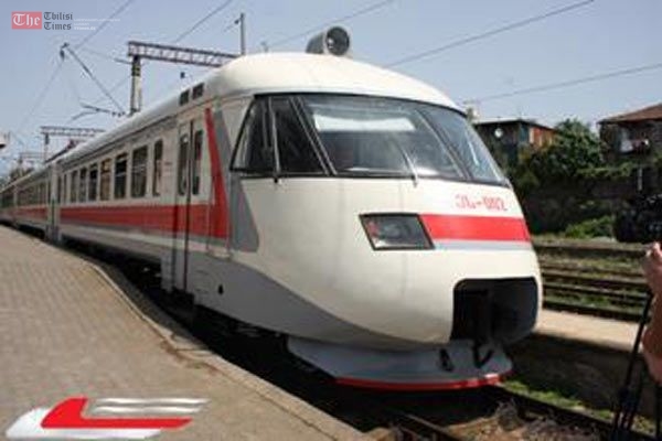 აღდგომის დღესასწაულთან დაკავშირებით, „საქართველოს რკინიგზა” მატარებლის დამატებით რეისებს დანიშნავს