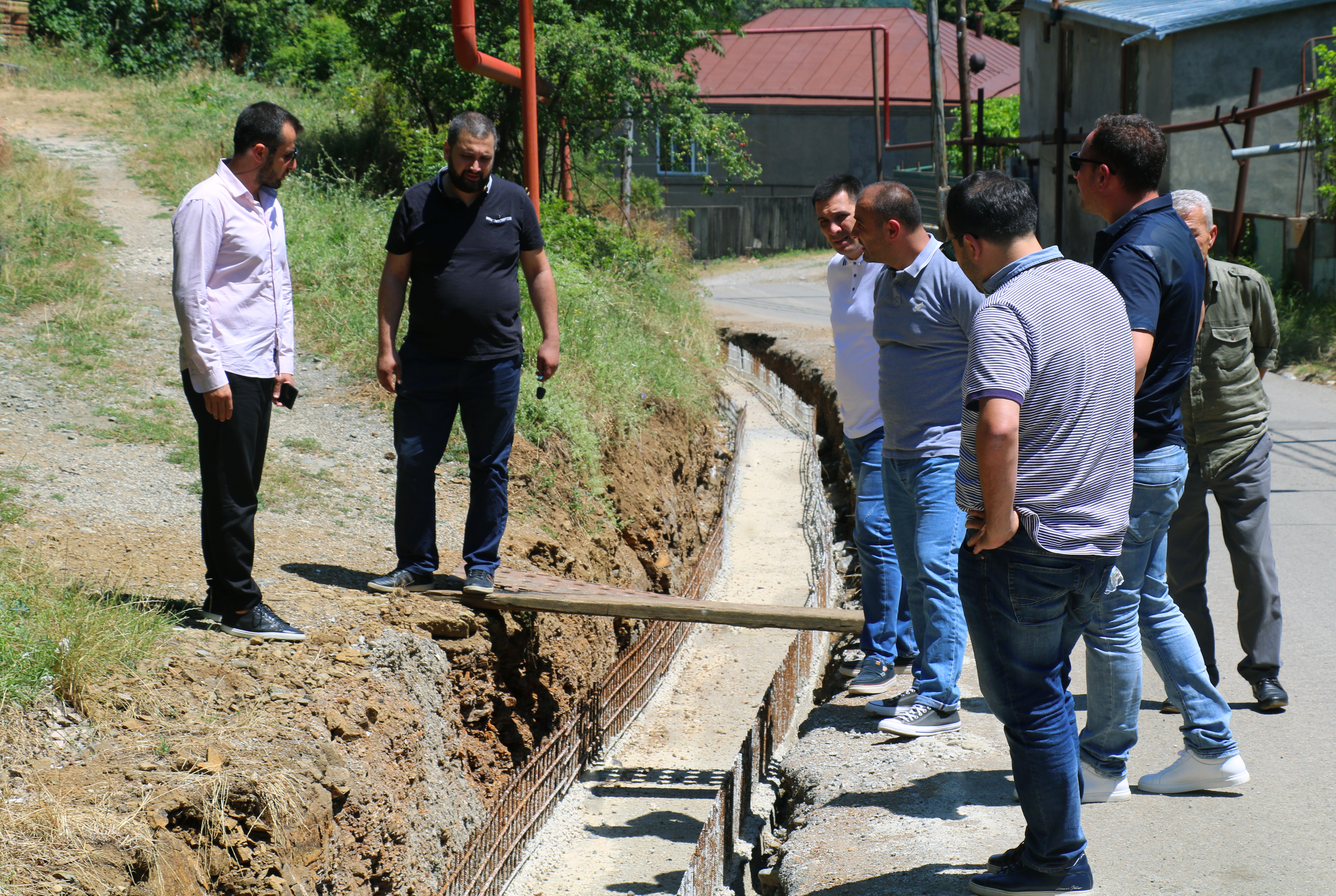 კოჯორში სანიაღვრე არხები ეწყობა