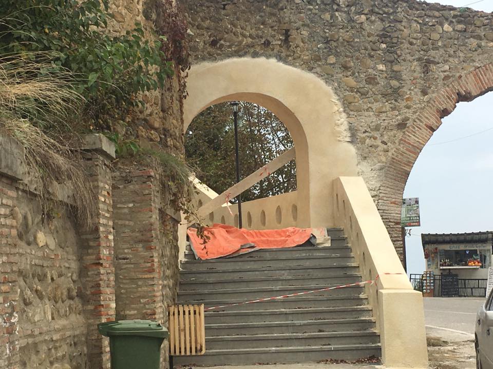 სიღნაღის მერია ისტორიული გალავნის გადაღებვისთვის 15000 ლარით დაჯარიმდება