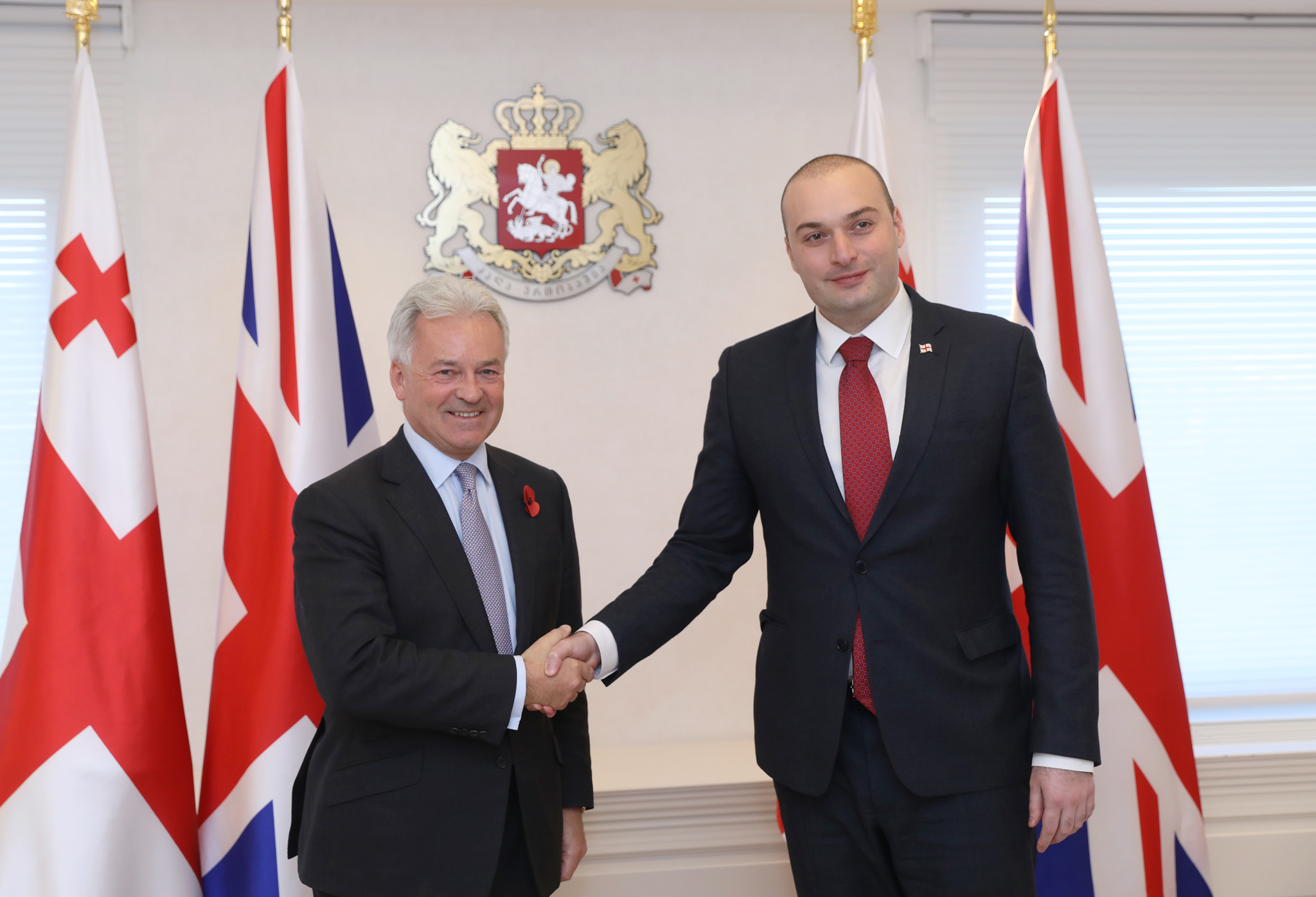 პრემიერ-მინისტრი სერ ალან დანკანს შეხვდა