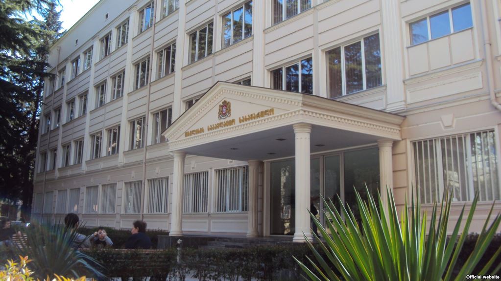 სააპელაციო სასამართლომ ვალერი გელაშვილზე განხორციელებული თავდასხმის ფაქტზე მიხეილ სააკაშვილის მიმართ გამამტყუნებელი განაჩენი უცვლელად ძალაში დატოვა