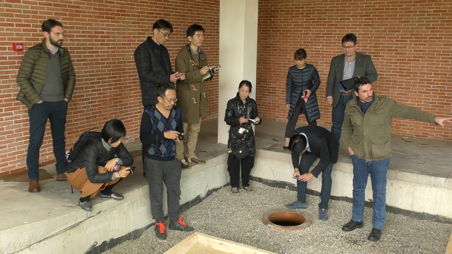 იაპონელი სომელიეები და ჟურნალისტები ქართულ ღვინოს ეცნობიან