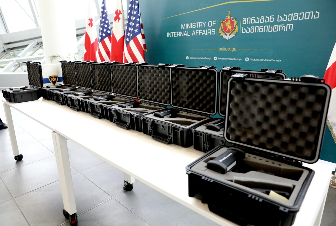 საპატრულო პოლიციის აღჭურვილობას დეკემბრიდან, აშშ-ს მიერ გადმოცემული, სიჩქარის მზომი ხელის რადარები დაემატება