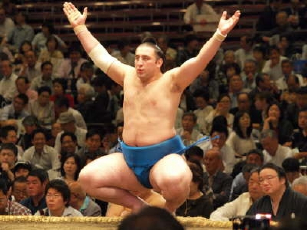 ტოჩინოშინის მე-6 გამარჯვება კიუშუ ბაშოზე