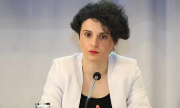 ნათია მეზვრიშვილი: „რაც მნიშვნელოვანი და ყველაზე მთავარია, ამ კანონით ჩვენ ვიცავთ არასრულწლოვნებს მარიხუანას მოხმარების მავნე ზეგავლენისგან“