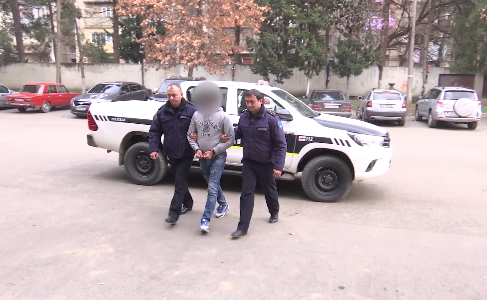 შსს-მ ქვემო ქართლში ნახევარი კილო ჰეროინი ამოიღო