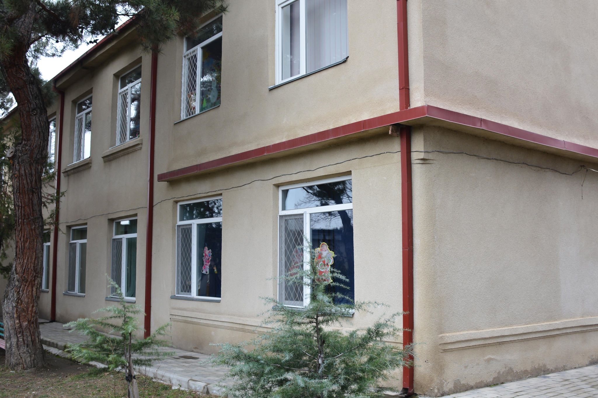 N21 ბაგა-ბაღის შენობის ავარიული ფლიგელის რეაბილიტაცია დაიწყო