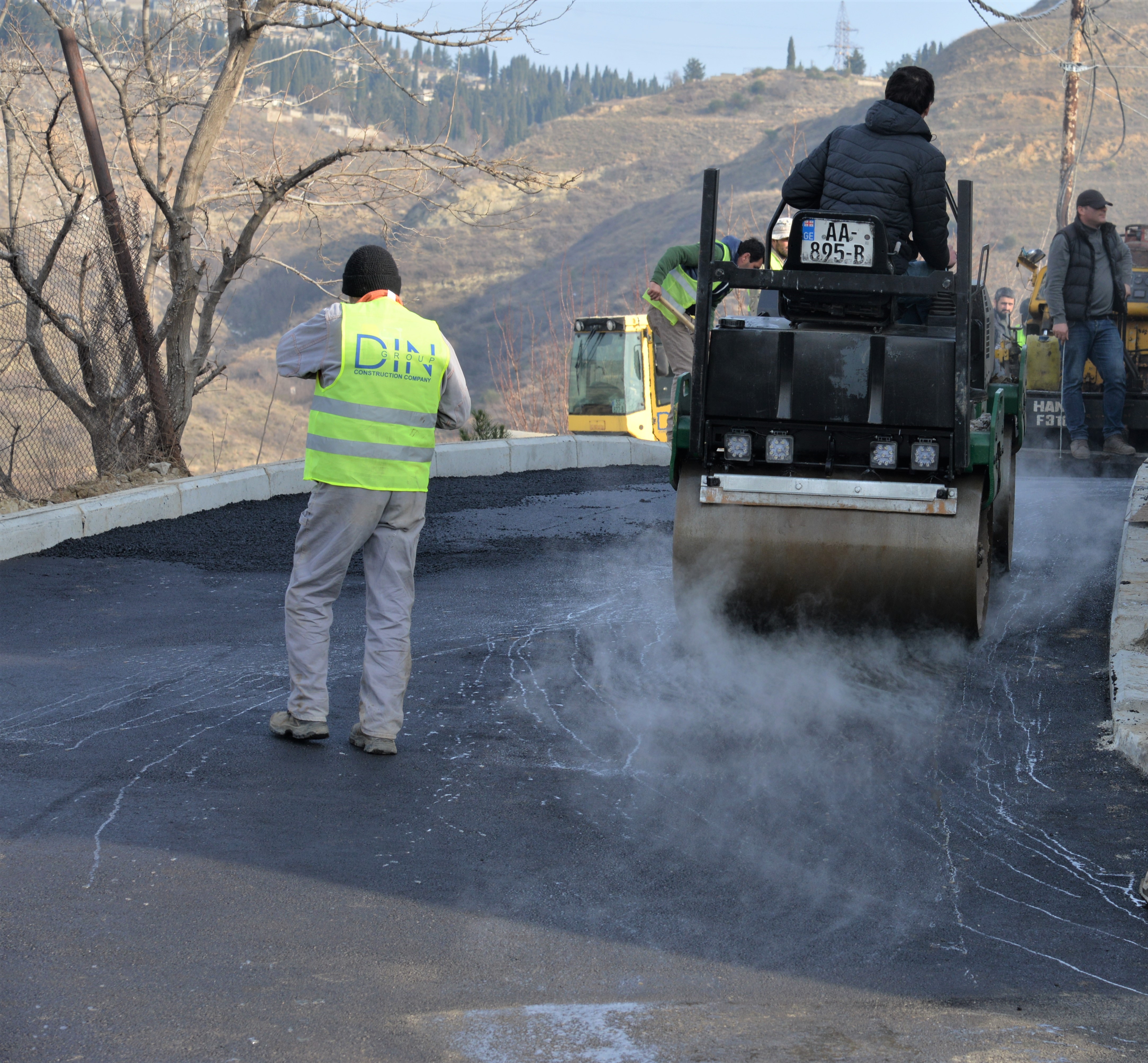 გვაზაურის ხევისა და დაისის ქუჩის დამაკავშირებელი გზის რეაბილიტაცია სრულდება