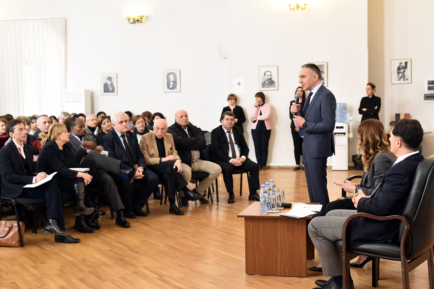 მიხეილ ბატიაშვილი: „რეფორმის პრინციპებია ნაკლები ბიუროკრატია, მეტი დეცენტრალიზაცია და სკოლის განვითარების ხელშეწყობა!“