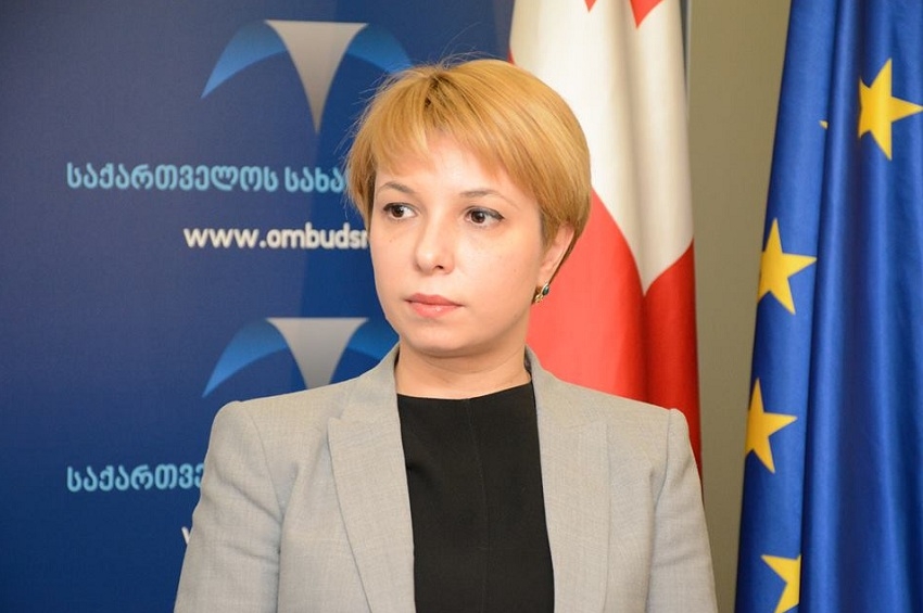 ომბუდსმენი – უსინათლო ბავშვებისთვის მხოლოდ ერთი სკოლაა, რის გამოც მათ უწევთ დატოვონ სახლები და თბილისში ჩამოვიდნენ