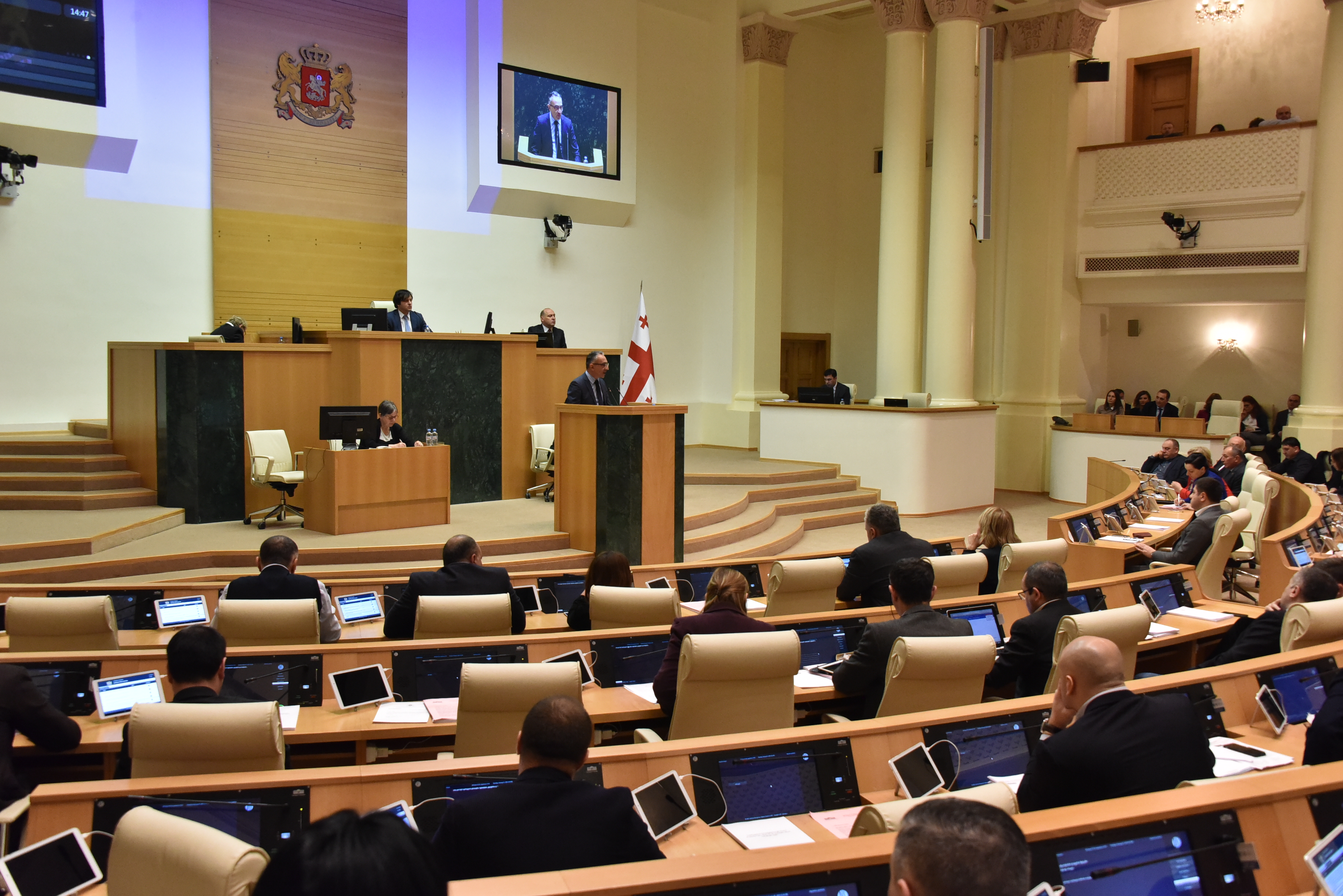 მიხეილ ბატიაშვილი:„ვფიქრობ, რომ ეს იყო დანაშაულებრივი პრაქტიკა, როდესაც მეცნიერებას არ აღიქვამდნენ პრიორიტეტად“   