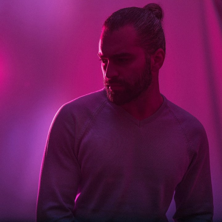 გურამ მურადოვი -ფოტოგრაფიაში უკვე თითქმის 15 წელია, ვარ გადავარდნილი და, ასე ვთქვათ,  ჰობიდან პროფესიაში გადაზრდილი სფეროა ჩემთვის