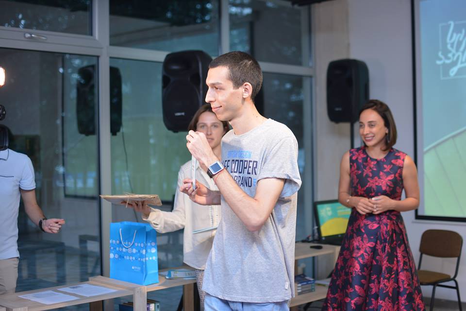 19 წლის სტუდენტი – პირველი ქართული ხელოვნური ინტელექტის შემქმნელი მედიცინაში