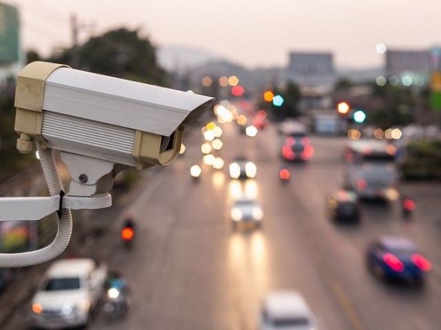 მერიამ საავტობუსო ზოლებზე და ველობილიკებზე უსაფრთხოების კამერების დასამონტაჟებლად ტენდერი გამოაცხადა