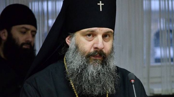 მეუფე შიომ მომლოცველთა ჯგუფი დალოცა, რომლებიც იერუსალიმში, წმინდა ცეცხლის ჩამოსაბრძანებლად მიემგზავრებიან