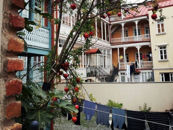 თბილისური ეზოები (ფოტორეპორტაჟი)