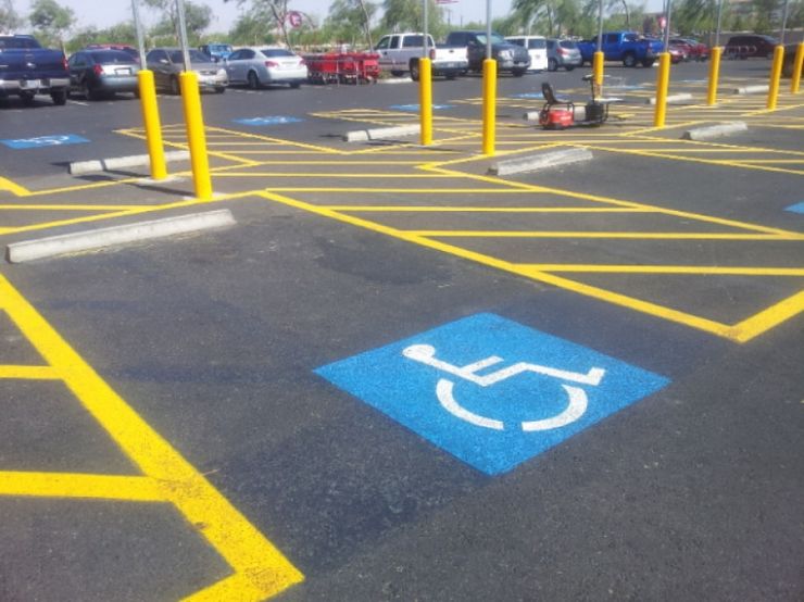 შშმ პირთათვის განკუთვნილ ადგილებზე მანქანების პარკირებაზე ჯარიმა 10 ლარიდან 50 ლარამდე იზრდება