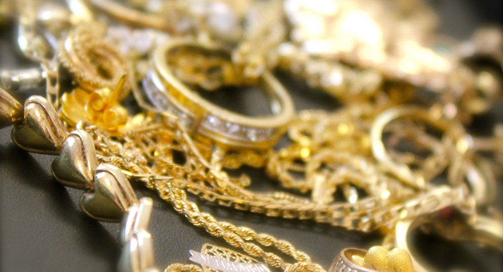 საბაჟო-გამშვებ პუნქტებში არადეკლარირებული ოქროს ნაკეთობები გამოავლინეს