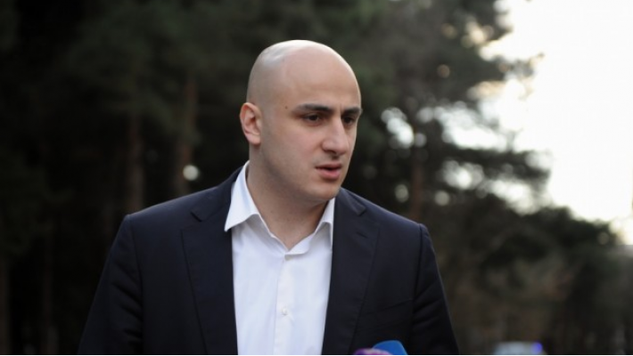 ნიკა მელიას 30 000-ლარიანი გირაო შეეფარდა