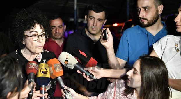 „ლილო სითის“ მეპატრონე ლაურა ღაჭავა ხანძრის ელექტროსადენებიდან გაჩენას გამორიცხავს