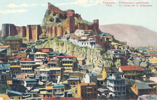 „წითელი ფარნების კვარტალი“ ტფილისში