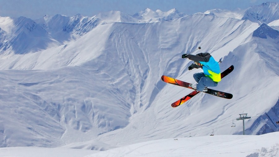 „საბაგიროებმა გაცილებით მეტი მოთხილამურის გადაადგილება შეძლო – რიგების გარეშე“