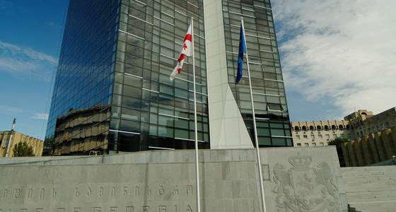 სოციალურად დაუცველები, პენსიონერები, ვეტერანები, შშმ პირები, მარტოხელა მშობლები, არასრულწლოვნები და დევნილები ადმინისტრაციული სახდელისგან გათავისუფლდებიან