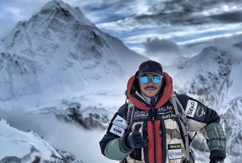 ჯარისკაცმა ექვს თვეში 14 მწვერვალი დალაშქრა და მსოფლიო რეკორდი დაამყარა