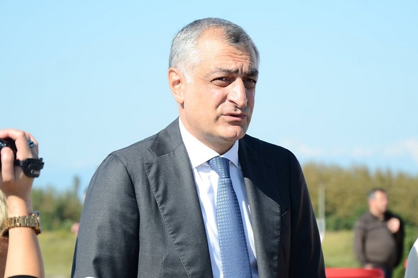 მამუკა ხაზარაძე – ხმა, რომელიც ღმერთმა მოგცა, კარტოფილში არ უნდა გაცვალო