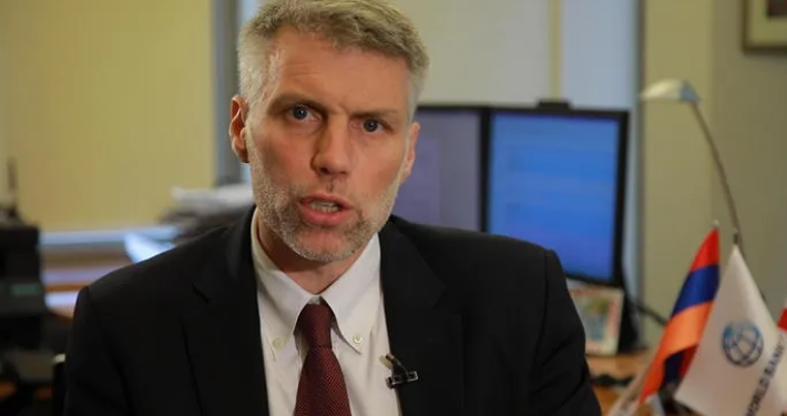 World Bank – საქართველოში ბავშვები სკოლაში გატარებული 12-წლიდან 5-ს ფაქტობრივად კარგავენ