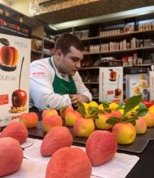 “ძალიან მიყვარს ქართული და უცხოური სამზარეულოს შერწყმა” – ნიკუშა მანაგაძის პერსონა