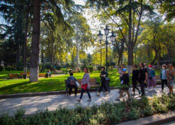 “გაიცანი შენი თბილისი”  – მეგზურთა მხარდასაჭერად ახალი პროექტი იწყება