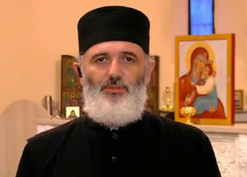 დეკანოზი ანდრია ჯაღმაიძე “მთავარი არხის” ჟურნალისტს ფაქტობრივ უზუსტობებში ამხელს