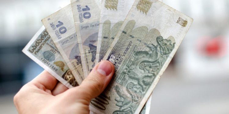 ლარში გაცემულ სესხებზე საპროცენტო განაკვეთი გაიზარდა