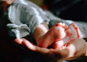 სინგაპურში დაიბადა ბავშვი, რომელსაც კორონავირუსის ანტისხეულები აღმოაჩნდა