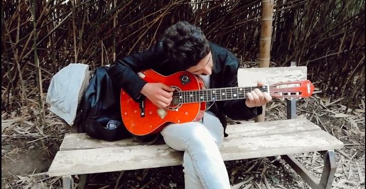 შემოქმედებითი ნიჭით დაჯილდოვებული მომავალი ექიმი გურიიდან