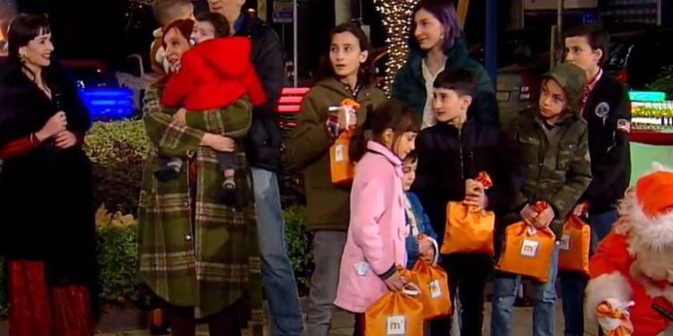 ტაბატაძეების 9-შვილიან მხიარულ ოჯახს ბინა აჩუქეს