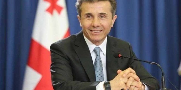 საფრანგეთის რესპუბლიკამ ბიძინა ივანიშვილს საპატიო ლეგიონის ორდენის კავალერის ტიტული მიანიჭა