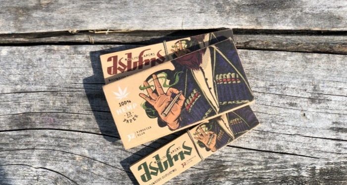 კანაფის შესახვევი ქაღალდები – ბაზარზე პირველი ქართული ბრენდი გამოჩნდა