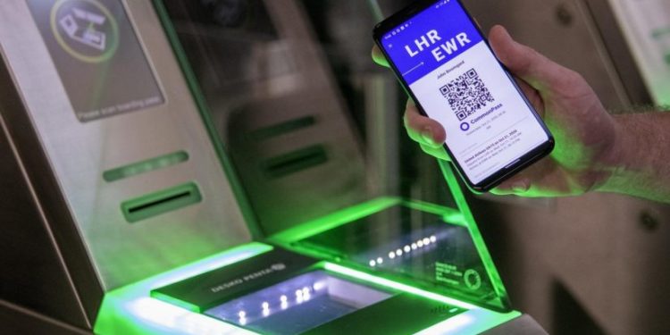 CNN – 2021 წელს სამოგზაუროდ შესაძლოა COVID-19–ის ვაქცინის პასპორტი დაგჭირდეთ