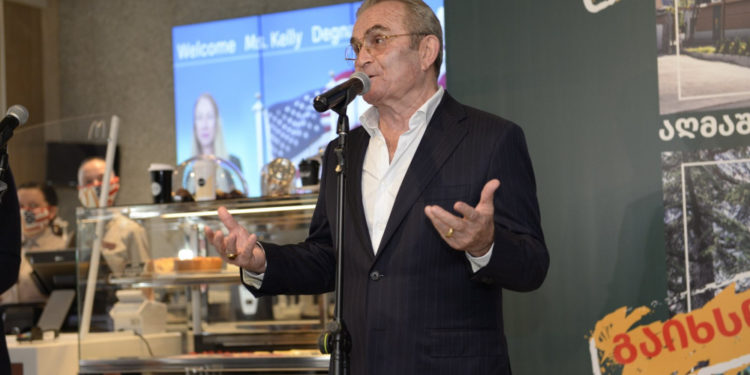 “მაკდონალდს საქართველო” რესტორნების გაფიცვას სოლიდარობას უცხადებს, მაგრამ ვერ უერთდება