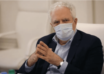 წინააღმდეგი ვარ, რომ სკოლებზე ადრე რესტორნები გაიხსნას: გამყრელიძე