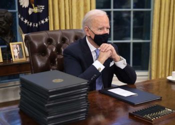 ჯო ბაიდენმა თეთრ სახლში დონალდ ტრამპის უშაქრო კოკა-კოლის წითელი ღილაკი გააუქმა