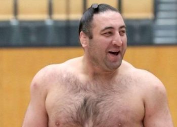 ტოჩინოშინმა 2021 წელი გამარჯვებით დაიწყო