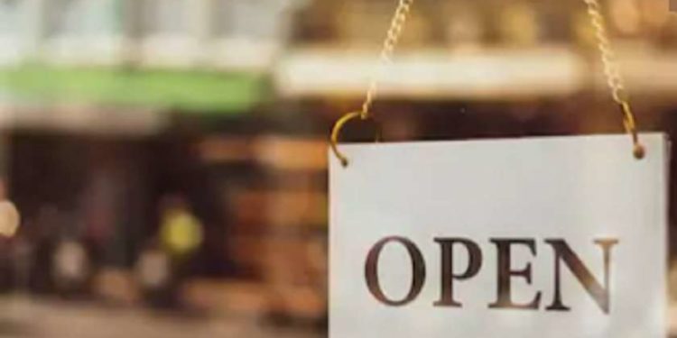 მთავრობა შეზღუდვებს დაგეგმილზე ადრე აუქმებს: დეტალურად