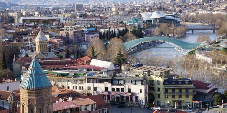 საქართველოში კორონავირუსის გამო დაწესებული შეზღუდვების ნაწილი მოიხსნა