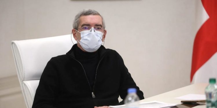 პირველი, AstraZeneca-ს ვაქცინით ხვალ პაატა იმნაძე აიცრება